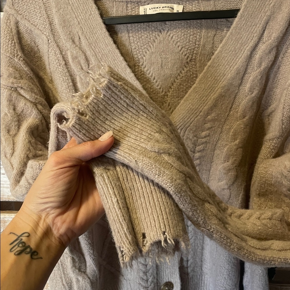 Lucky Brand Elegant Beige Cable Knit Cardigan Size XS - Picture 4 of 5